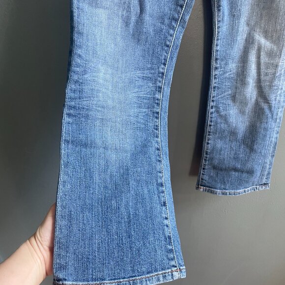 Red Engine Women's Vintage Denim Cropped Jeans Size 28 EUC - Picture 6 of 14
